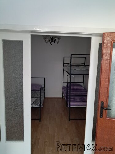 Izdajem smestaj za radnike u Dobanovcima - 3
