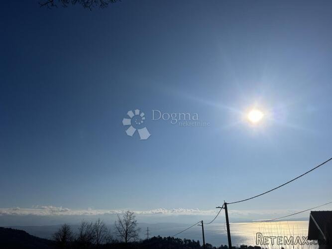 OPATIJA,VEPRINAC-Mirna lokacija sa predivnim pogledom na mor