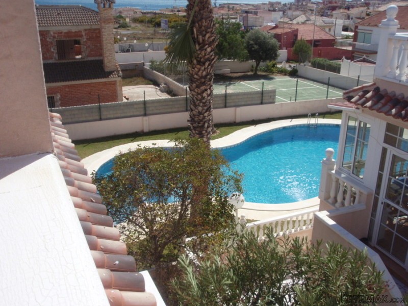 3 Bedrooms - Villa - Alicante - For Sale - 2