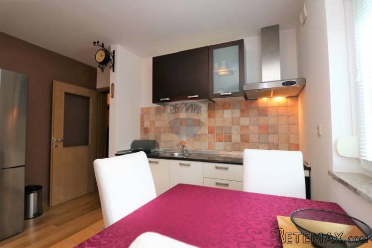 Istra,Pula,Veli Vrh,noviji stan 60,09m2,1kat - 3