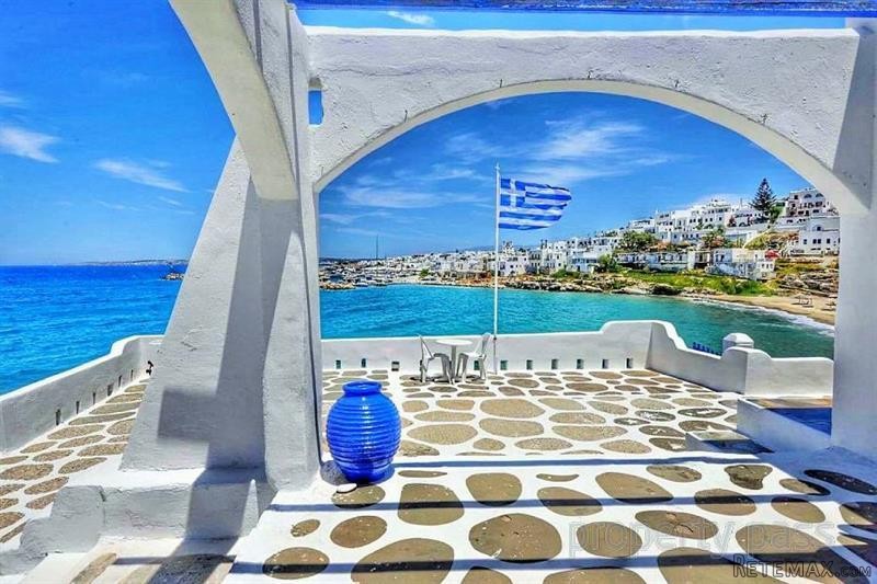 8 bedroom Hotel For Sale: Paros.. - 2