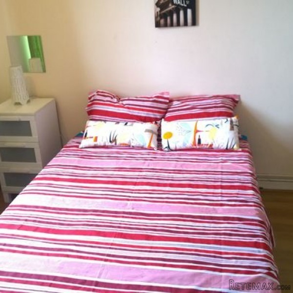 Double Bedroom In West London:..