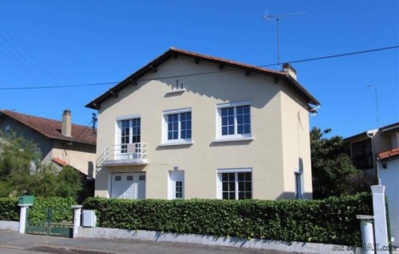 Town House For Sale In Bergerac With..