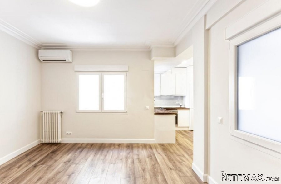 Se vende piso muy luminoso, situado entre las calles Goya.. - 3
