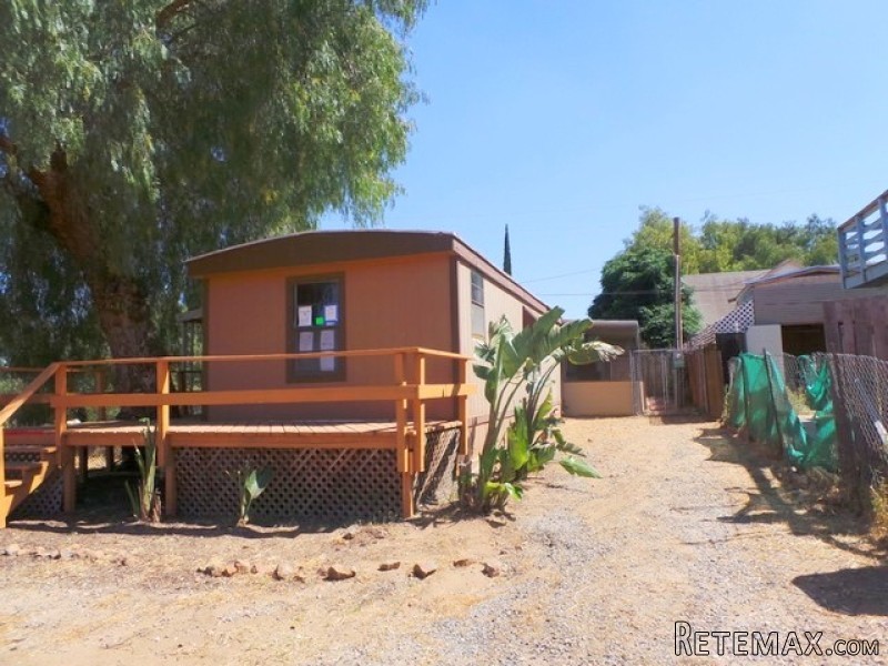 21475 Cherry Ln Perris, CA, 92570.. - 2