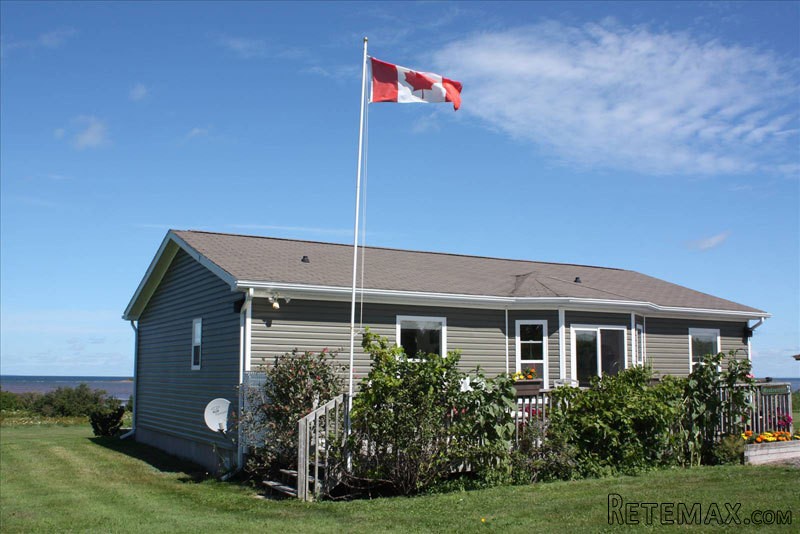 3 bedroom House For Sale: 1353 Blue Sea.. - 2
