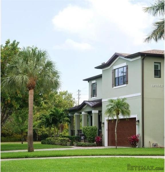 5 bedroom Property For Sale: 165 RAMON..