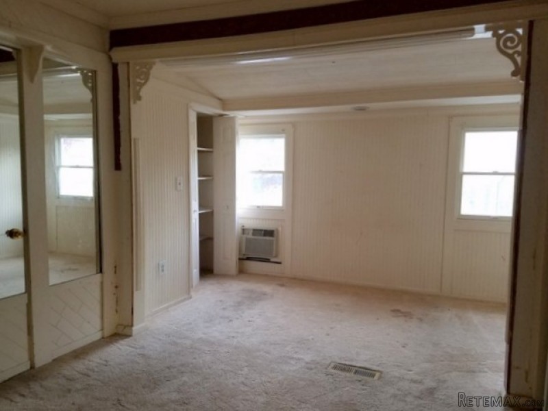 4 Charter Rd Selden, NY, 11784 Suffolk.. - 2