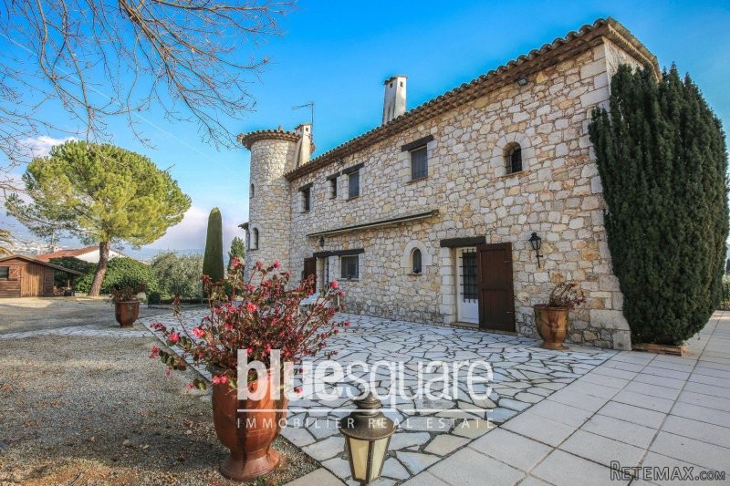 Stunning stone house with pool in Grasse - 2