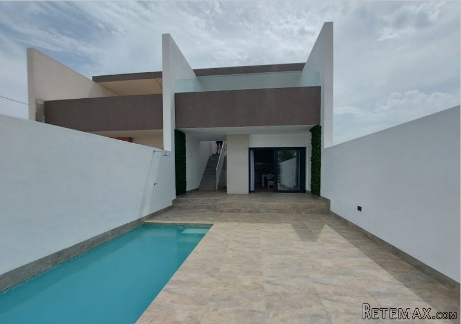 Pilar de la Horadada is a prestigious area of the Costa.. - 2