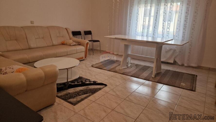 Rijeka, Pulac, kuća 523 m2, s garažom i okućnicom - 2