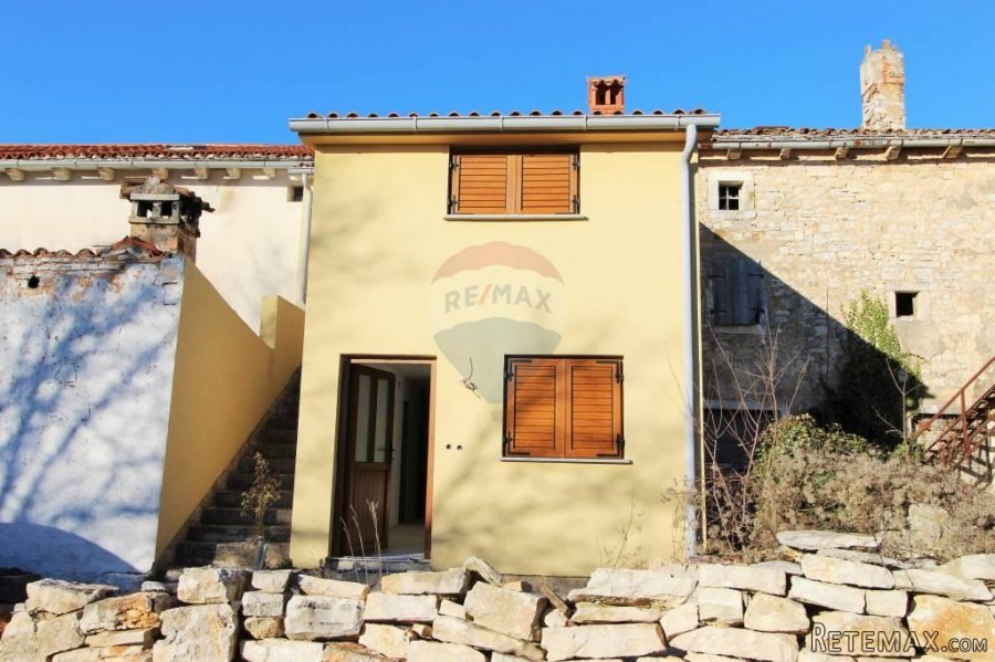 Svetvinčenat, Cukrići, ruralna kuća u nizu