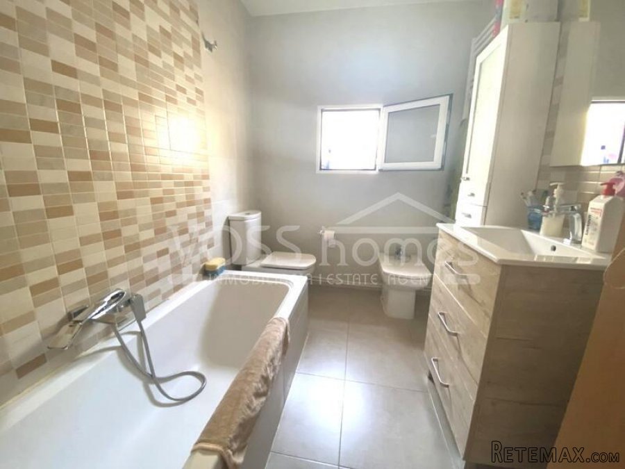 NEW & EXCLUSIVE TO VOSS HOMES - An amazingm light and.. - 8