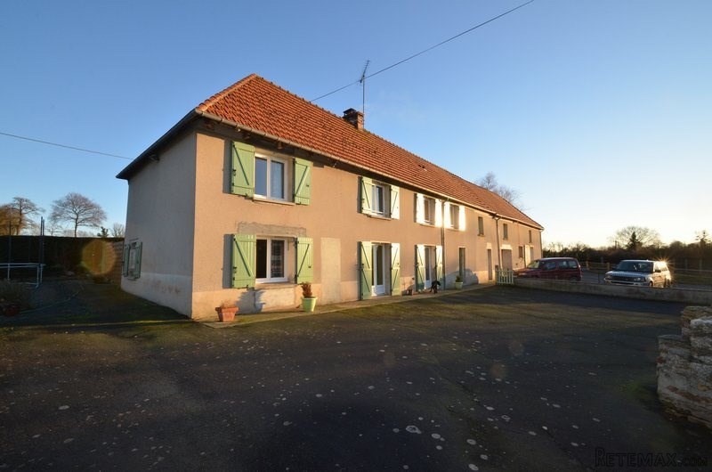 Large Long House on 1.5 Acres