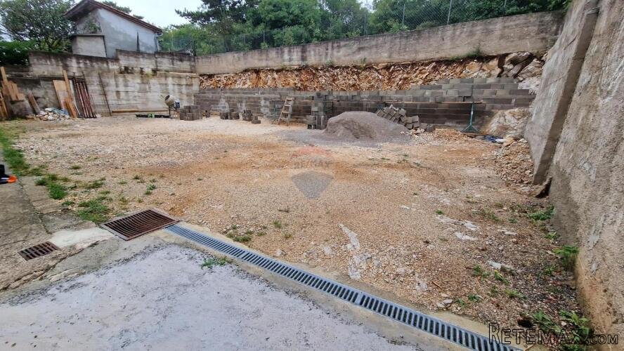Rijeka, Pulac, kuća 523 m2, s garažom i okućnicom - 10
