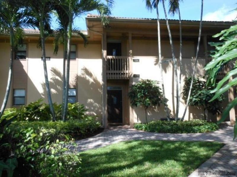 19915 Boca West Dr #3193, Boca Raton..