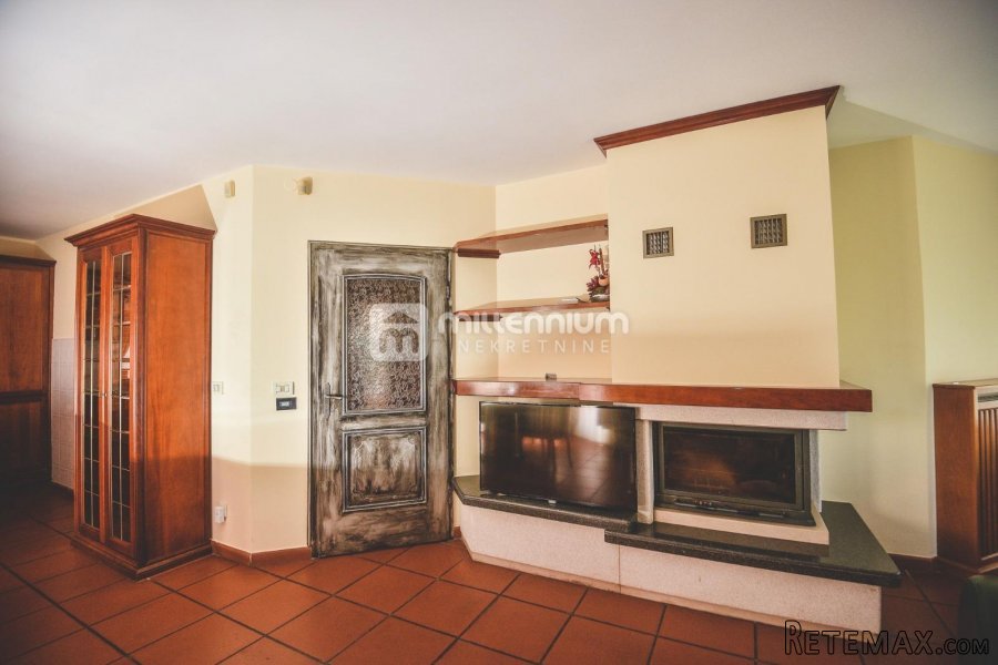 Trsat, samostojeća kuća od 285m2, garaža, okućnica - 4