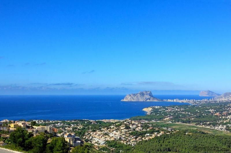 3 Bedrooms - Villa - Alicante - For Sale
