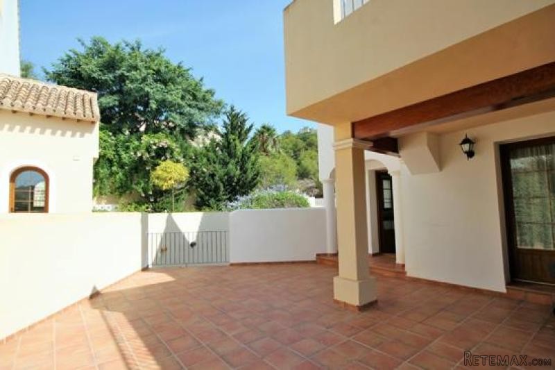 4 bedroom Town House For Sale: La Manga..