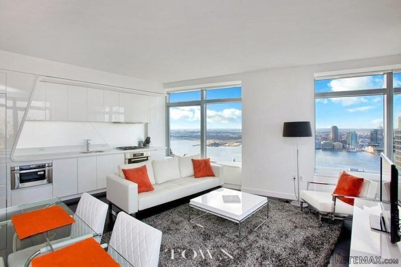 2 Bedrooms - Condo - New York State -.. - 2