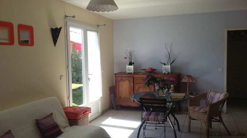 3 Bedroom House For Sale - 2