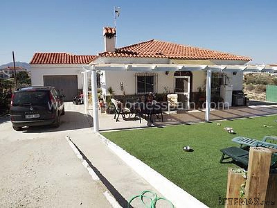 EXCLUSIVE TO VOSS HOMES - Larger than average, 120m2, 2..