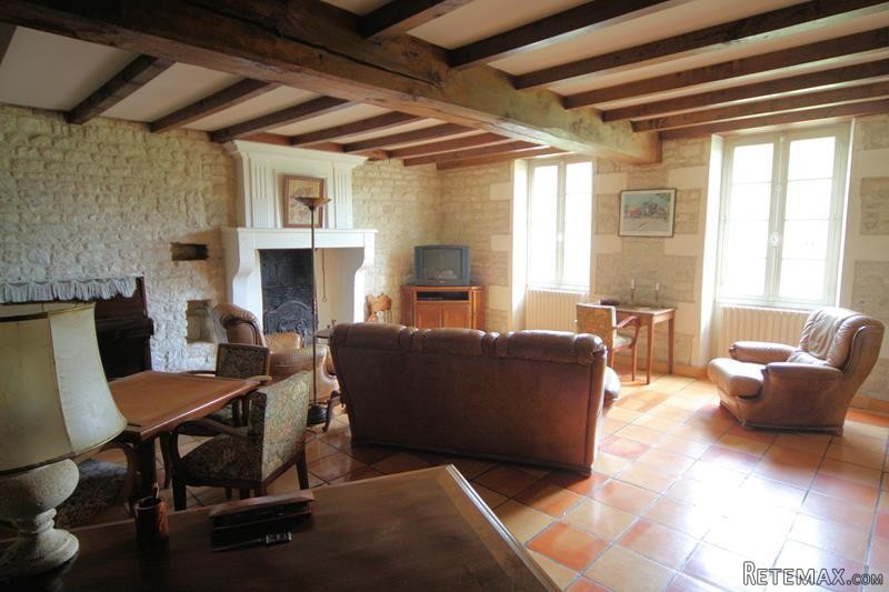 Pretty Farmhouse With Large Garden - 2