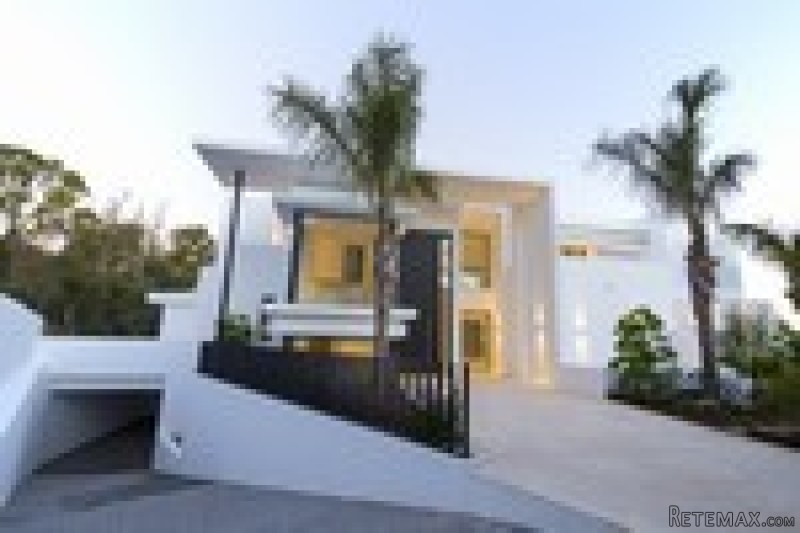 5 Bedrooms - Villa - Malaga - For Sale - 2