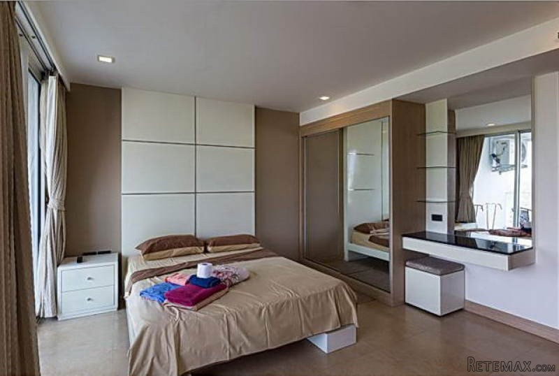 Cosy Beach Cliff Condo Studio for Sale - 2