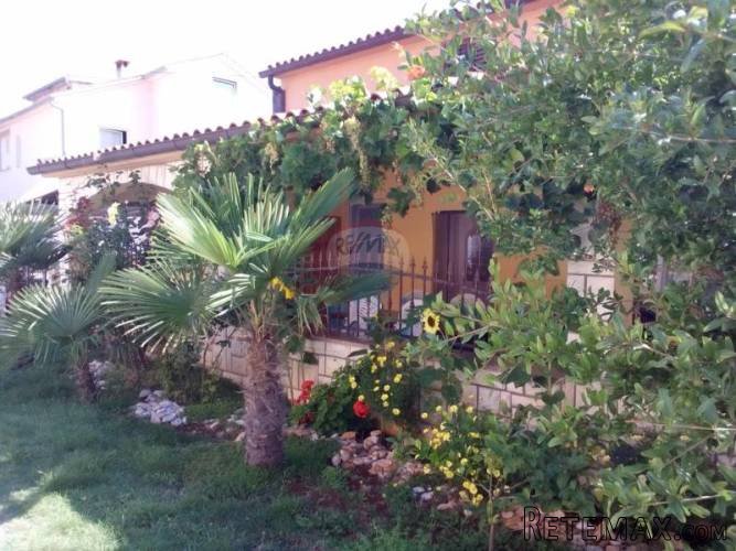 ISTRA, LIŽNJAN - Kuća sa sva stana i jednim app s... - 5