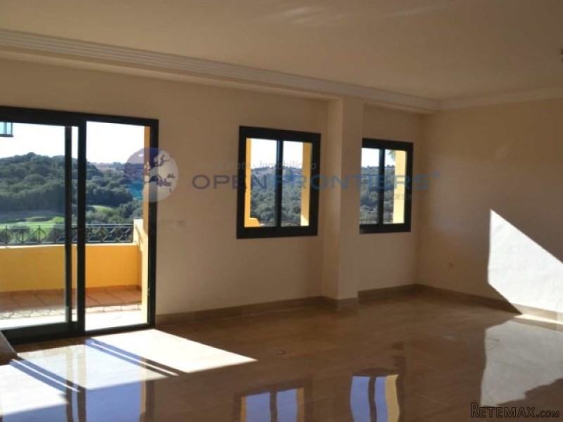 Sotogrande Apartment Overlooking Golf.. - 2