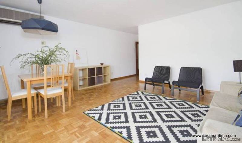 Flat for sale by Casa de la Salud.. - 2