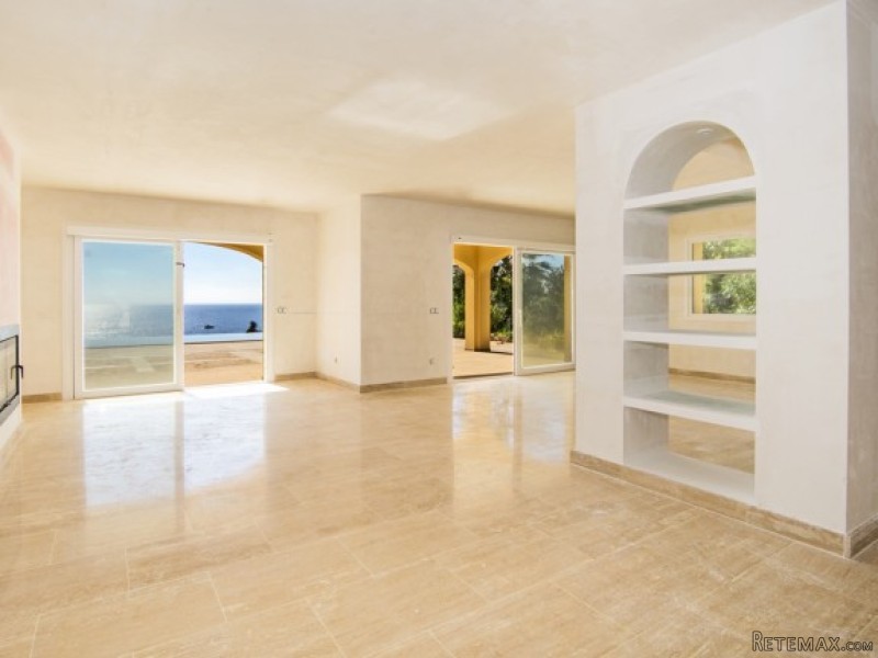 Mediterranean Villa Firstline To The Sea - 2