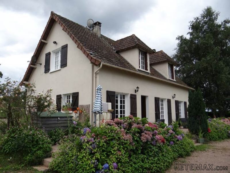 Farmhouse With 3 Or 4 Bedrooms, Garden..