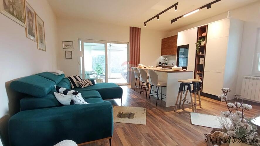 Velika Gorica, Galženica - stan 83,78m2 sa vrtom