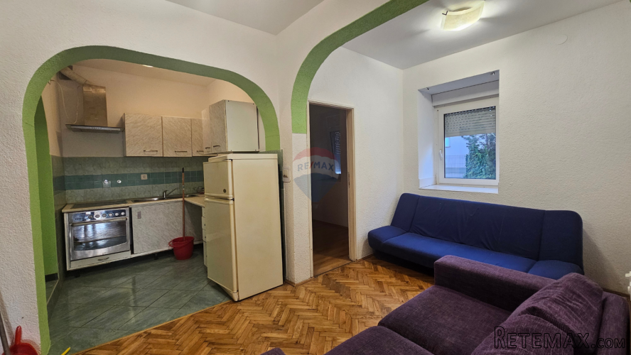 Viškovo, Marinići - stan u centru Marinića, 80m2