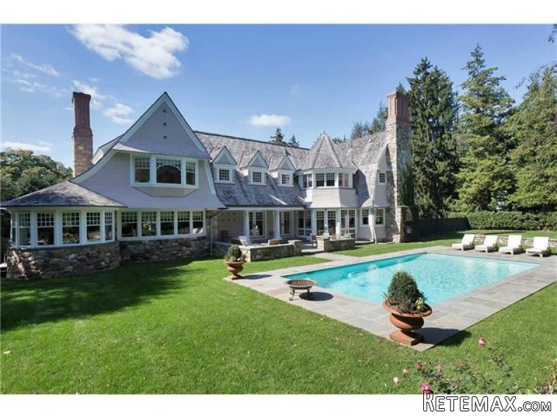 5 bedroom House For Sale: 521 FIELD.. - 2