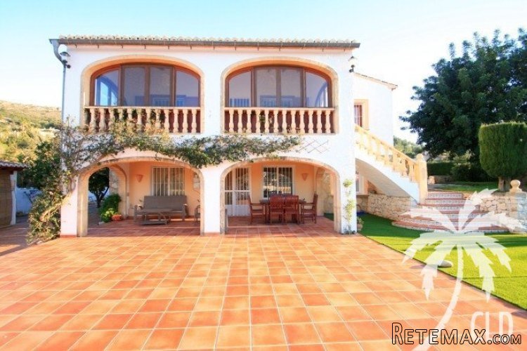 Villa for sale in Benitachell. Situated with superb views.. - 2