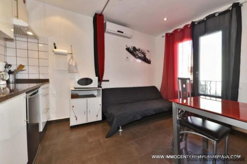 EMPURIABRAVA: Charming renovated.. - 2