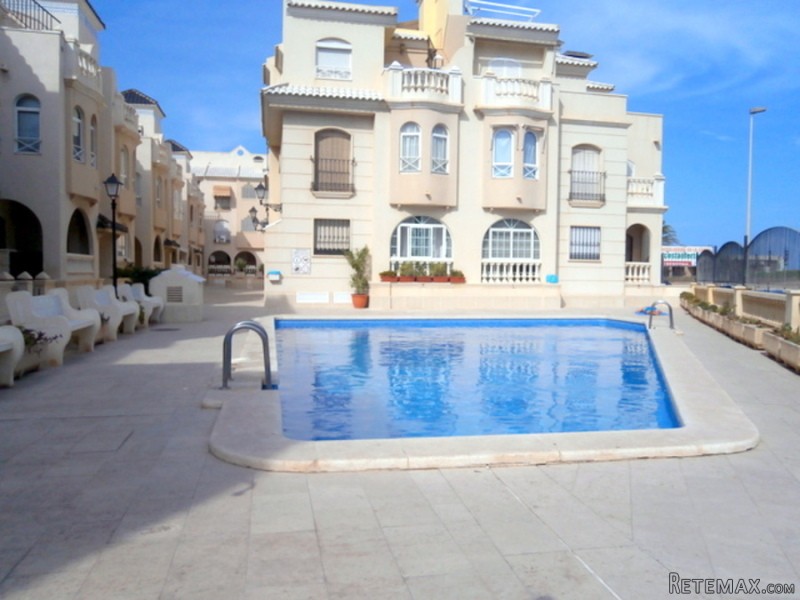 3 bed Apartment Torrevieja Ref: LPERL336