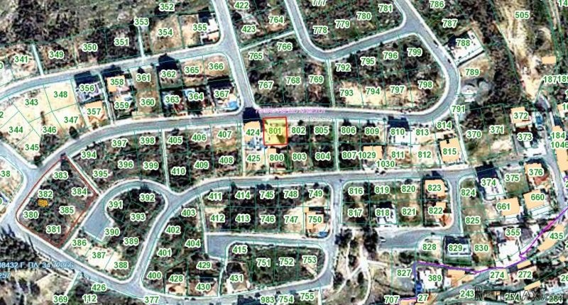 Residential plot for sale in Agia..