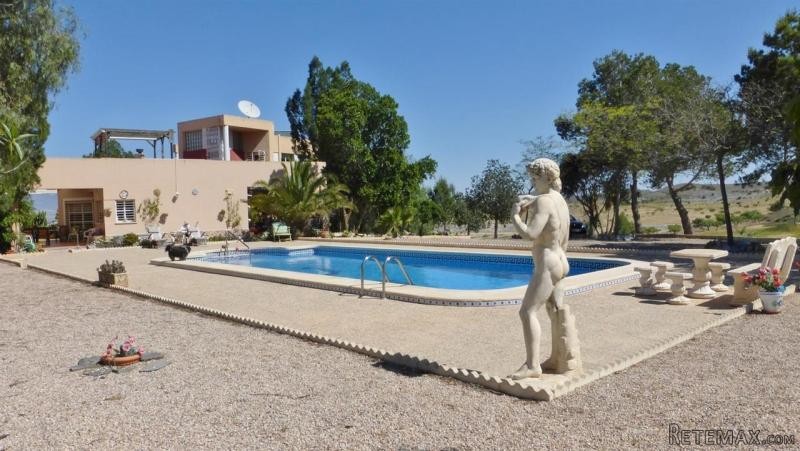 3 Bedrooms - Chalet - Murcia - For Sale