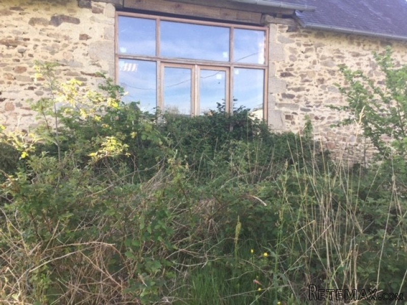 Countryside Barn to Renovate - 2