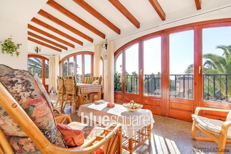 Large family villa with sea views - 2