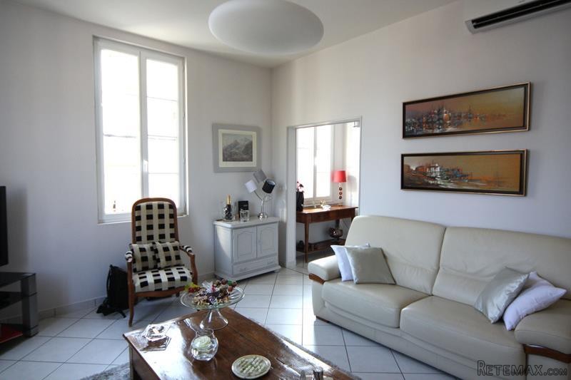 Large Renovated Townhouse In The Heart.. - 2