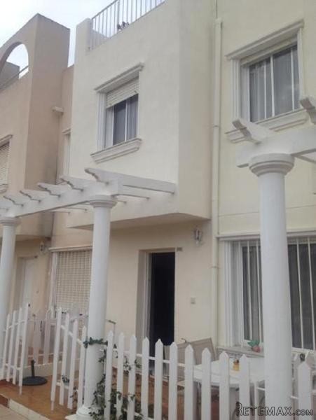 Town House / Village House in Vera