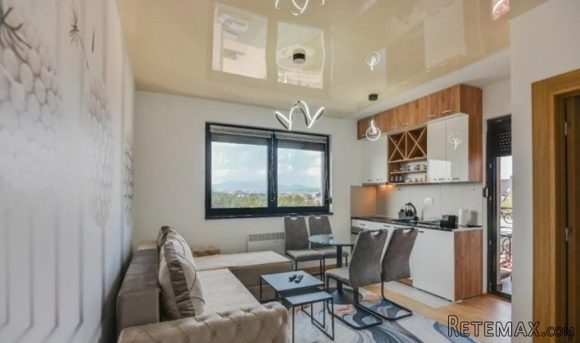 Prodajem apartman na Zlatiboru - 6