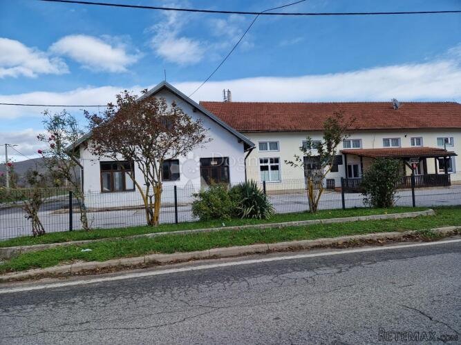 UGOSTITELJSKO STAMBENO POSLOVNI OBJEKT