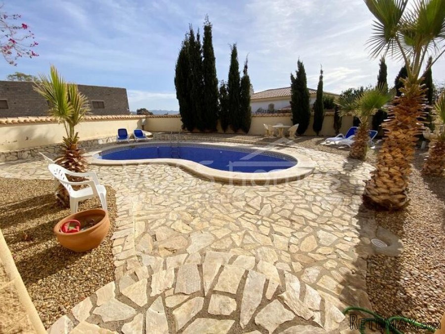 NEW TO VOSS HOMES - A beautifully designed, quality.. - 7