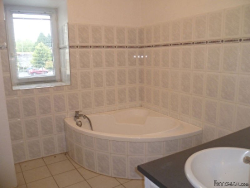 3 Bed Village House With 1 Bed.. - 2